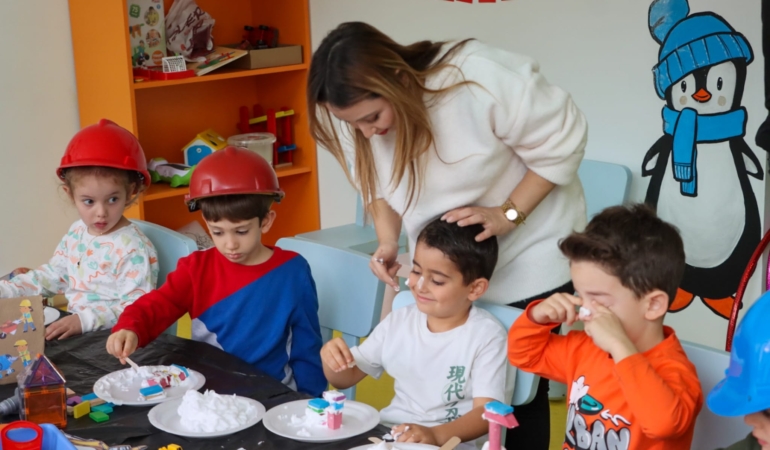 YAPI-İNŞA MİMARİ ESERLER ATÖLYESİ MİNİKLERLE BULUŞTU