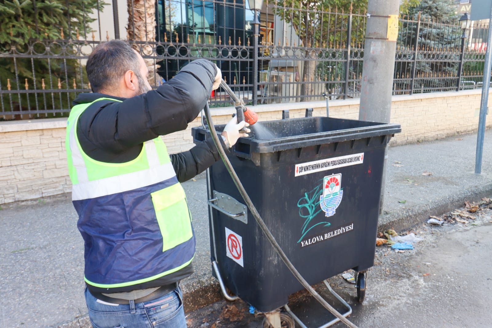 “BELEDİYEM MAHALLEMDE” PROJESİ ADNAN MENDERES MAHALLESİ’NDE BAŞLADI