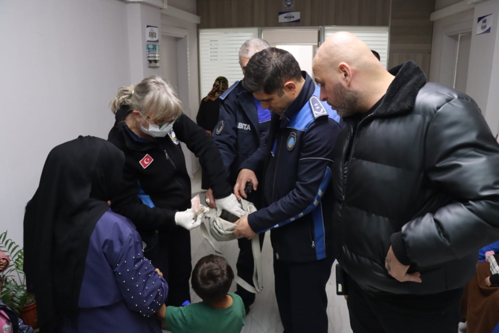 YALOVA BELEDİYESİ ZABITA EKİPLERİNDEN DİLENCİLERE OPERASYON