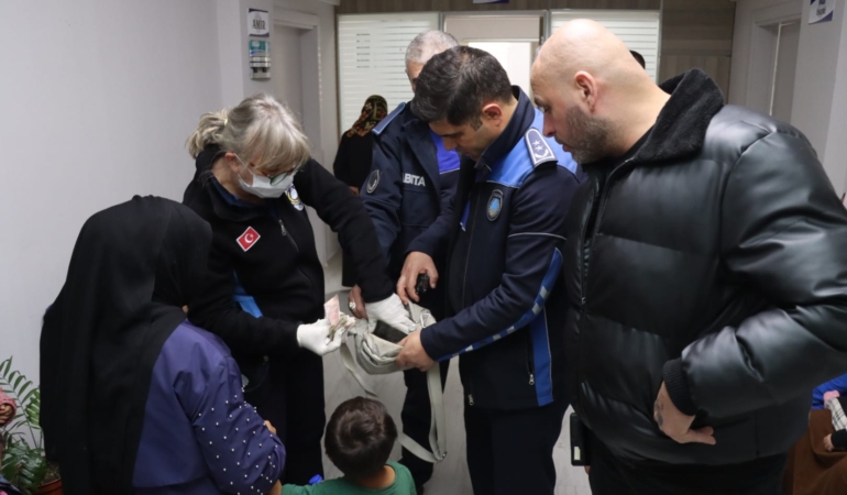 YALOVA BELEDİYESİ ZABITA EKİPLERİNDEN DİLENCİLERE OPERASYON