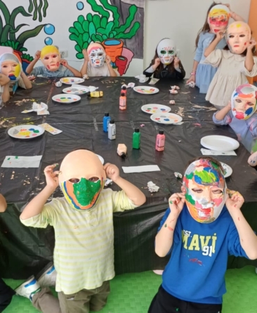 Yalova’da Okul Öncesi Yaratıcı Drama Kursu: Miniklerin Hayal Dünyasını Genişleten Eğitimler Yoğun İlgi Görüyor