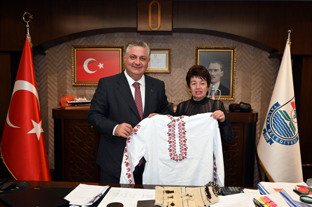 YALOVA BELEDİYESİ KARDEŞ ŞEHİR SMOLYAN HEYETİNİ AĞIRLADI