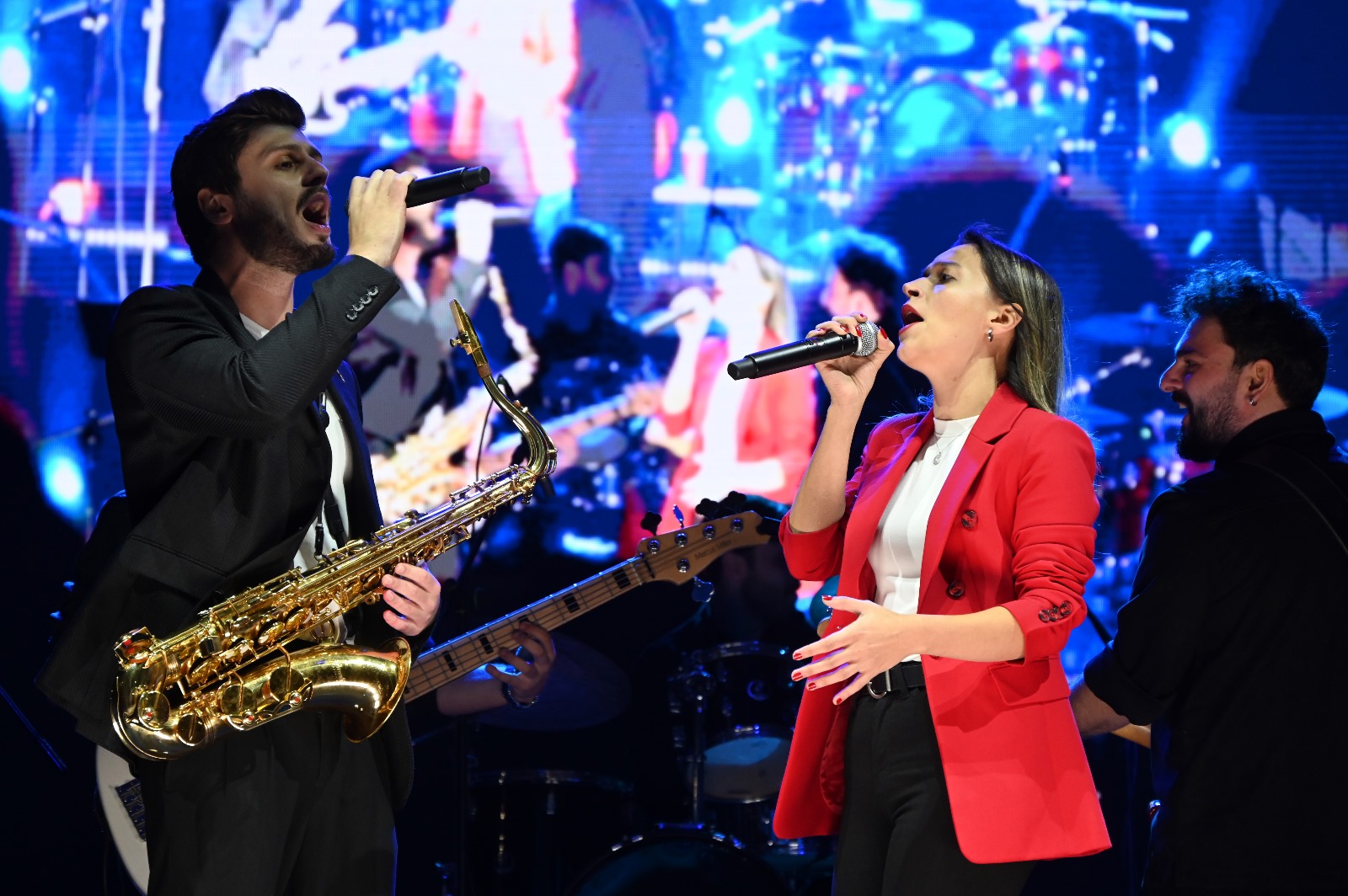 FATMA TURGUT VE YALOVALI SANATÇILARDAN UNUTULMAZ GECE