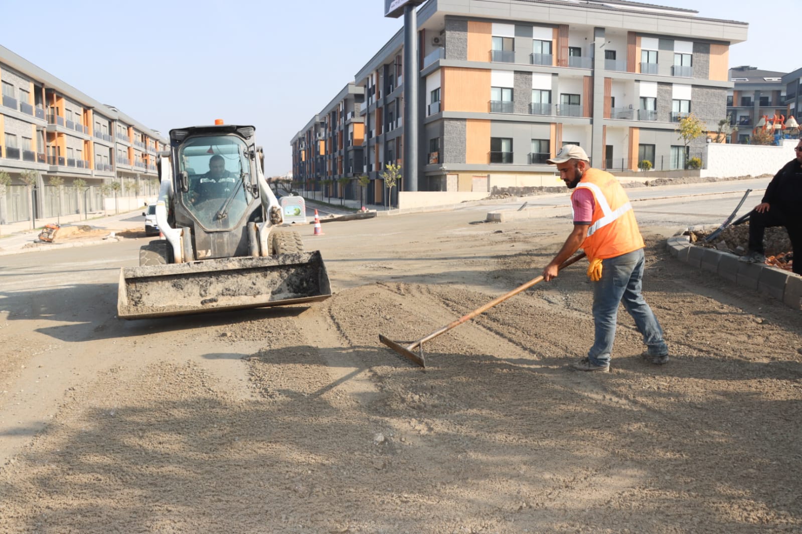 MUSTAFAKEMALPAŞA MAHALLESİ’NDE ÇALIŞMALAR YOĞUN ŞEKİLDE DEVAM EDİYOR