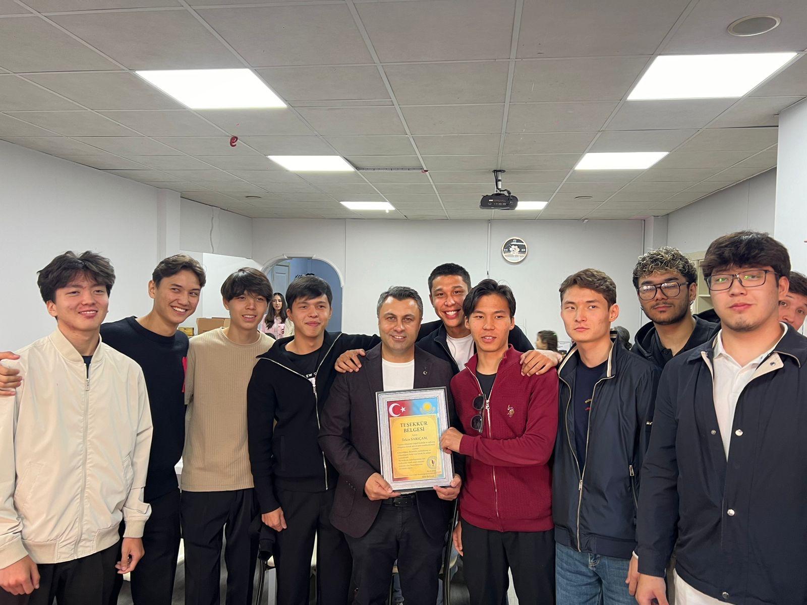 ATAVATAN DERNEĞİ'NDEN ANLAMLI BULUŞMA