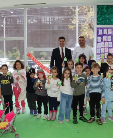 İstanbul Kadıköy ve Yalova Belediyeleri’nden Ortak Çocuk Etkinliği: Minikler Sanatla Dolu Bir Ara Tatil Yaşıyor