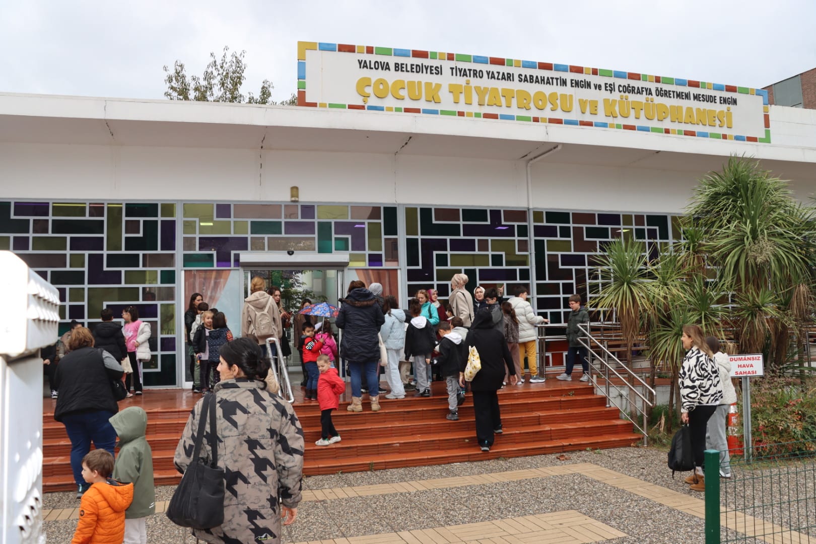 İstanbul Kadıköy ve Yalova Belediyeleri’nden Ortak Çocuk Etkinliği: Minikler Sanatla Dolu Bir Ara Tatil Yaşıyor 6 İstanbul Kadıköy ve Yalova Belediyeleri’nden Ortak Çocuk Etkinliği: Minikler Sanatla Dolu Bir Ara Tatil Yaşıyor