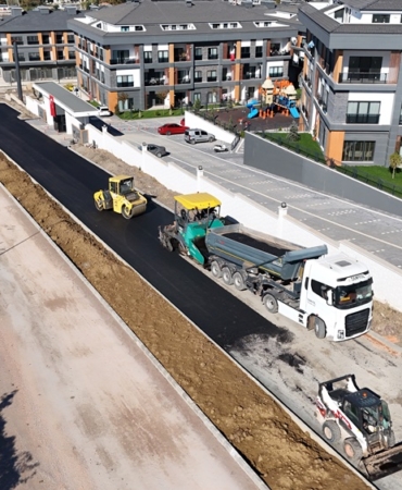 YALOVA BELEDİYE BAŞKANI MEHMET GÜREL, MUSTAFAKEMALPAŞA MAHALLESİ’NDE ÇALIŞMALARI İNCELEDİ