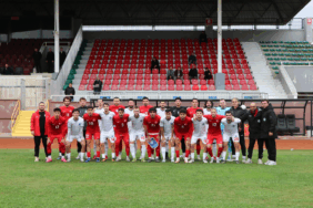 ÇİFTLİKKÖY BELEDİYESPOR MİLLİ TAKIMLA YENİŞEMEDİ 1-1