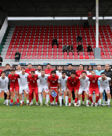 ÇİFTLİKKÖY BELEDİYESPOR MİLLİ TAKIMLA YENİŞEMEDİ 1-1