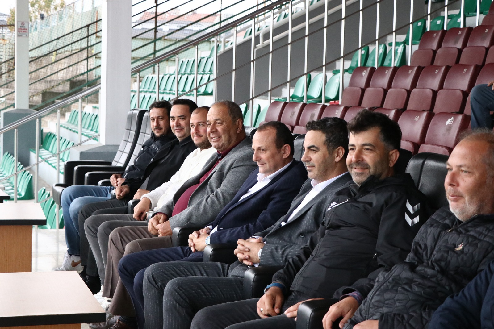 ÇİFTLİKKÖY BELEDİYESPOR MİLLİ TAKIMLA YENİŞEMEDİ 1-1