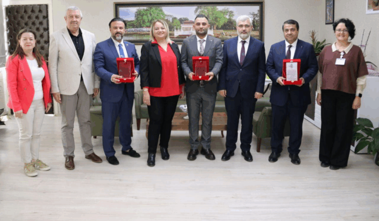 Yalova’da “Okulumda Kan’panya Var” Kampanyasına Büyük Destek: