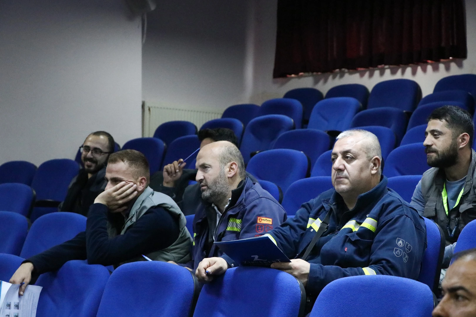 ÇİFTLİKKÖY’DE YÜKSEKTE GÜVENLİ ÇALIŞMA EĞİTİMİ VERİLDİ 4 ÇİFTLİKKÖY’DE YÜKSEKTE GÜVENLİ ÇALIŞMA EĞİTİMİ VERİLDİ