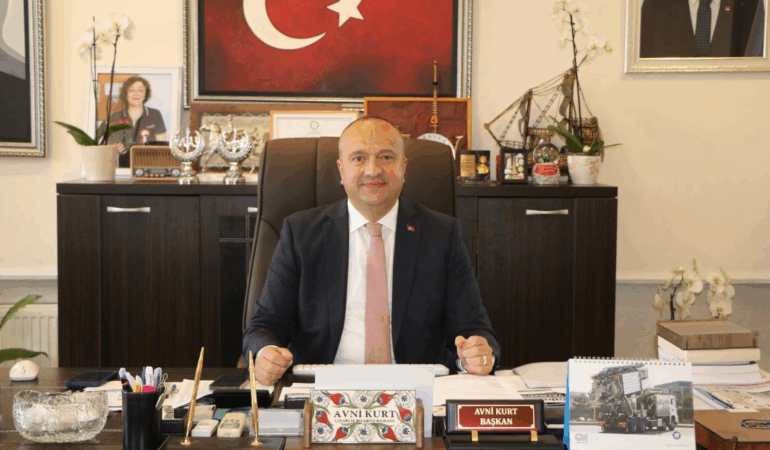 Çınarcık Belediye Başkanı Avni Kurt’tan 10 Kasım Mesajı: