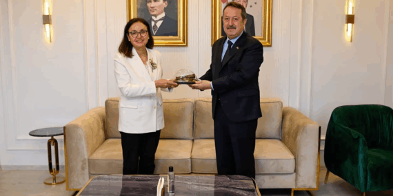 MSÜ Rektör Yardımcısı Prof. Dr. Serdar Salman’dan Yalova Valisi Dr. Hülya Kaya’ya Ziyaret