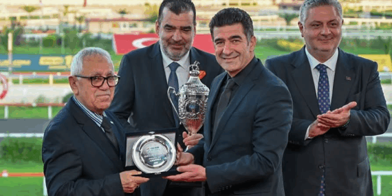 Yürüyen Köşk Koşusu’nda Yalova Gururu: Mesut Tutuğ’dan Anlamlı Katılım ve Tebrik Mesajı