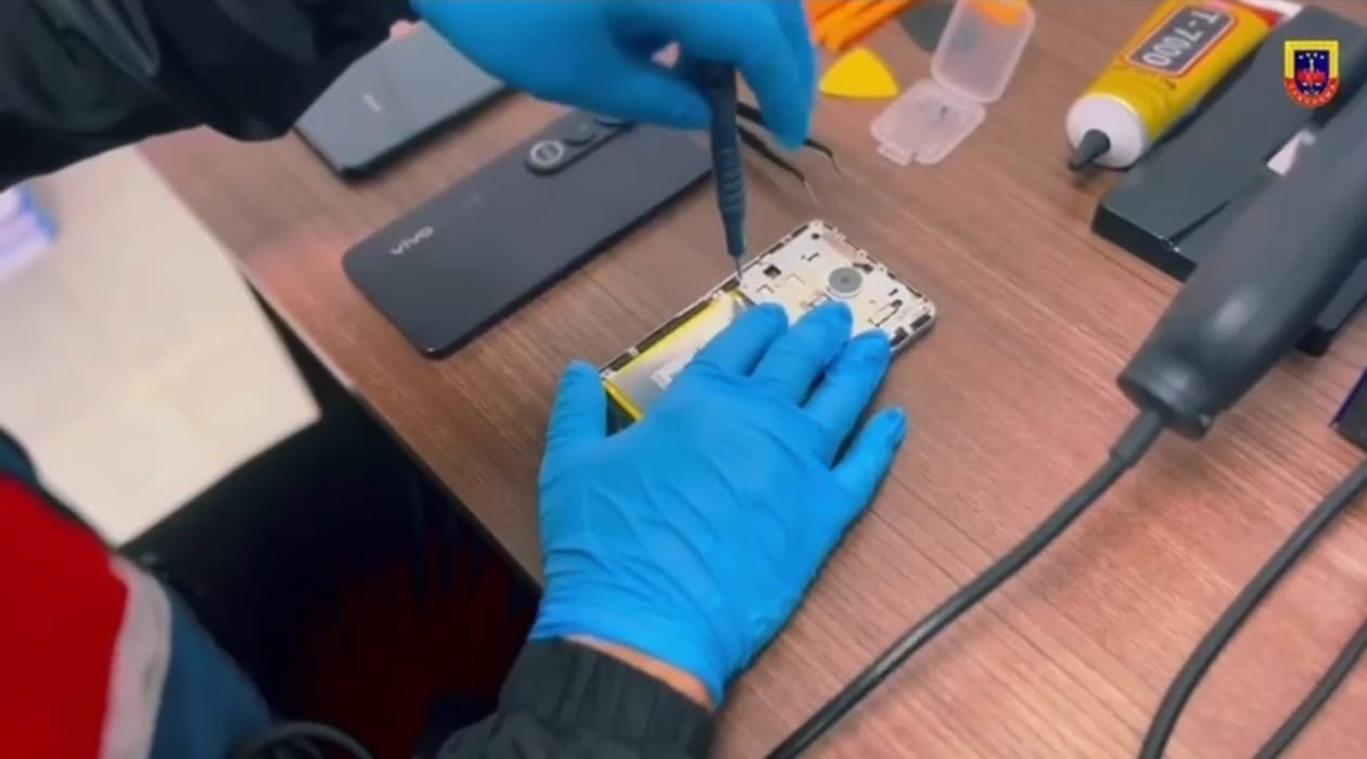 Yalova Merkezli Nitelikli Dolandırıcılık Operasyonu: 8 İlde 10 Şüpheli Yakalandı 7 Yalova Merkezli Nitelikli Dolandırıcılık Operasyonu: 8 İlde 10 Şüpheli Yakalandı