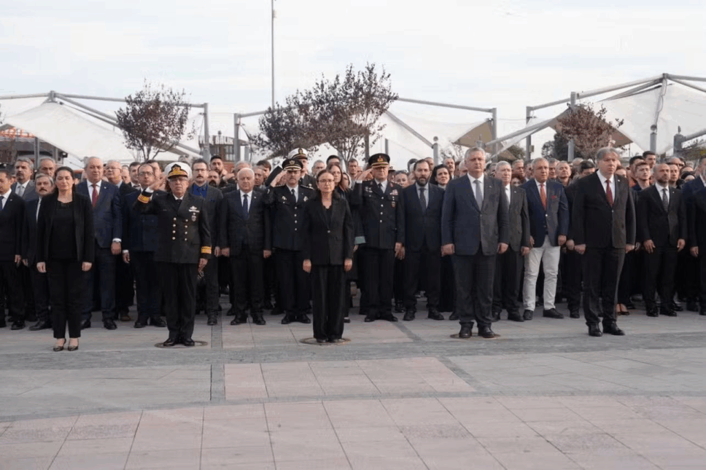 Yalova’da 10 Kasım’da Atatürk Törenlerle Anıldı