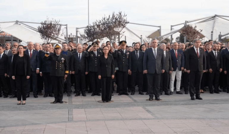 Yalova’da 10 Kasım’da Atatürk Törenlerle Anıldı