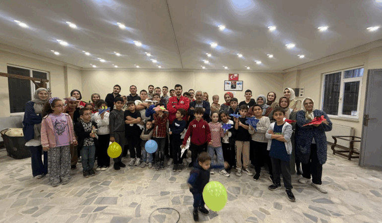 Köklerden Köylere Projesi Samanlı’da Çocuklarla Buluştu 1 Köklerden Köylere Projesi Samanlı’da Çocuklarla Buluştu