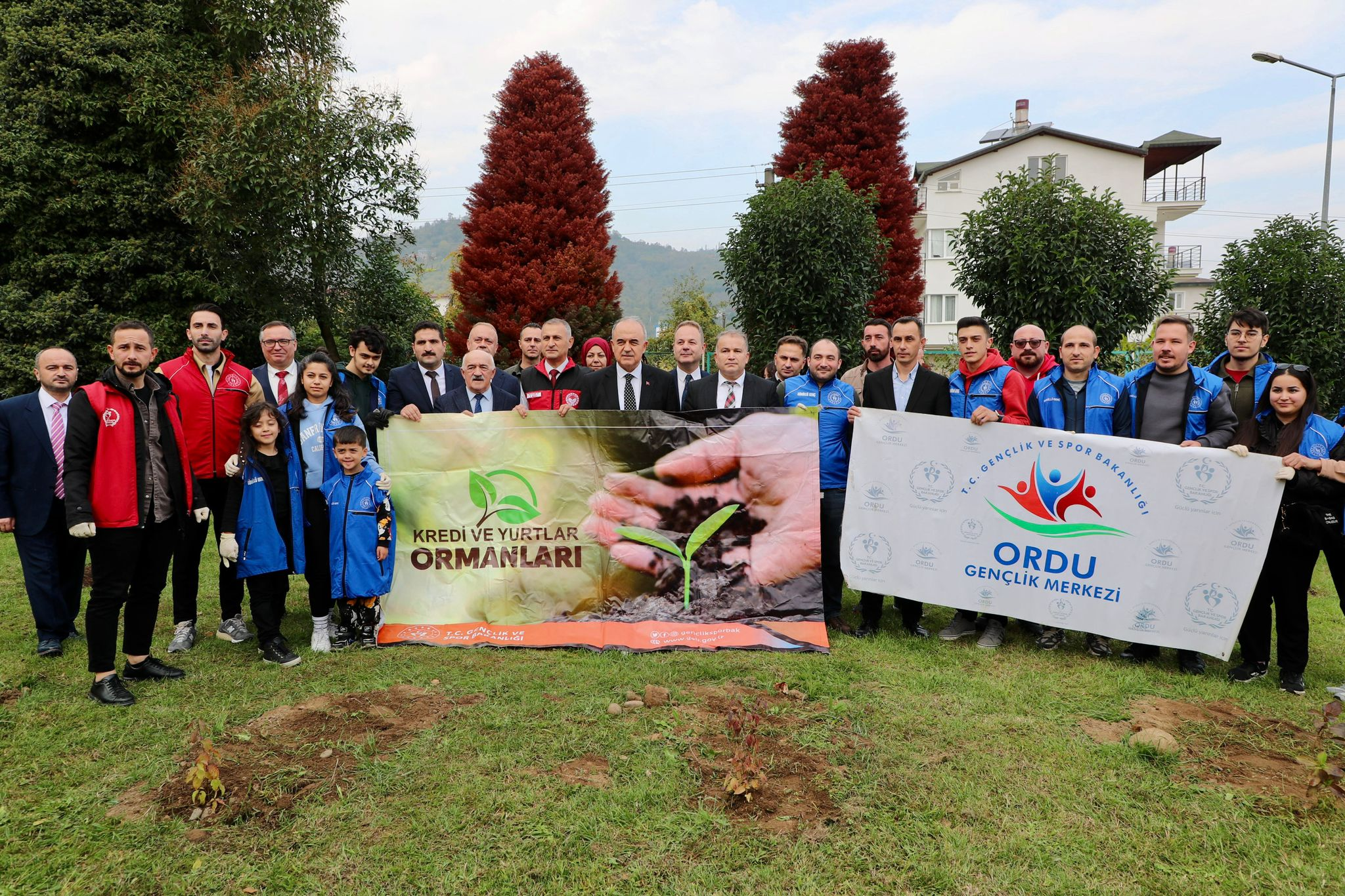 11 Kasım Milli Ağaçlandırma Günü’nde Ordu’da 210 Fidan Toprakla Buluştu