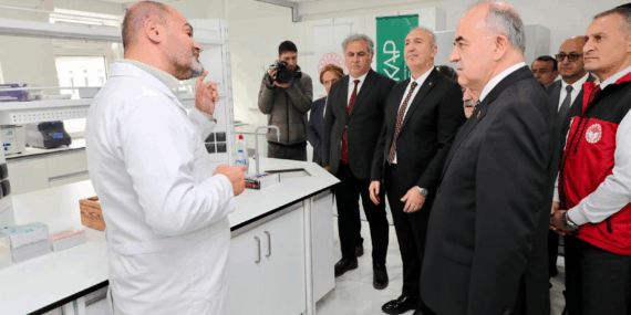 Vali Muammer Erol, “DOKAP İllerinde Arı Kolonilerinin Hastalıklarla Mücadele ve Tedavisi” Projesinin Lansmanına Katıldı