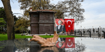Atatürk’ün Doğa Sevgisinin Simgesi Yürüyen Köşk, 10 Kasım’da Ziyaretçi Akınına Uğradı