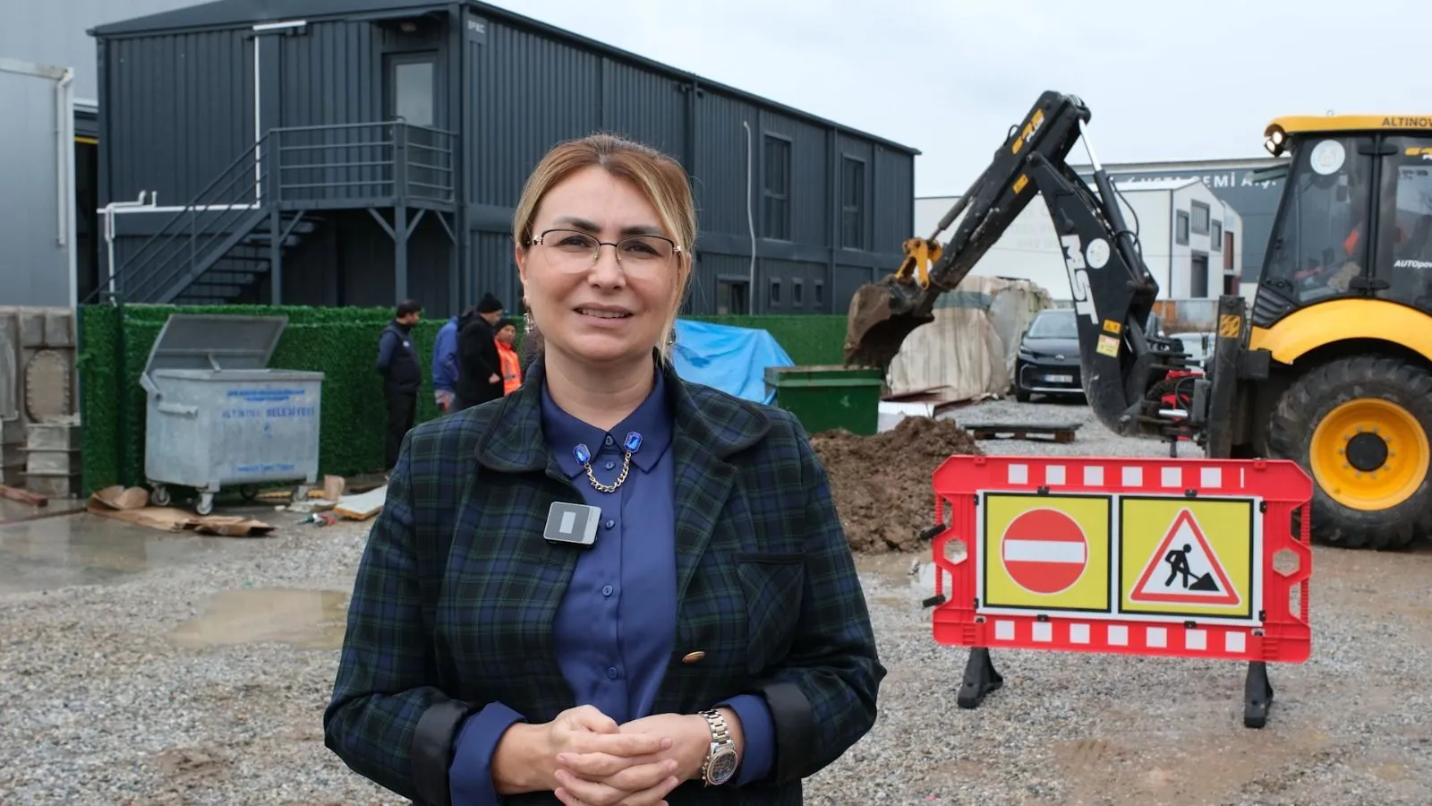 Çavuşçiftliği Köyü’nde İçme Suyu Hattı Yenilendi: Altınova Altyapıda Modern Döneme Geçiyor 6 Çavuşçiftliği Köyü’nde İçme Suyu Hattı Yenilendi: Altınova Altyapıda Modern Döneme Geçiyor