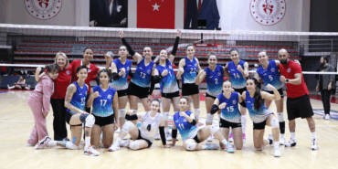 FİLEDE ÇİFTLİKKÖY KIZLARI SERİYİ SÜRDÜRDÜ (3-1)
