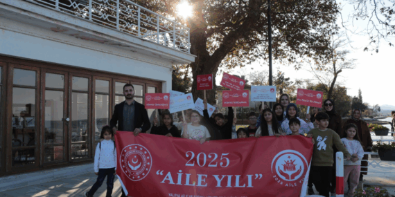 Yalova’da “Ailemle Müze Gezisi”ne Büyük İlgi: Aileler Kültürel Mirasla Buluştu