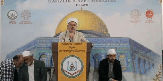 YALOVA MERKEZ CAMİİ’NDE 60 HAFIZ İÇİN COŞKULU İCAZET TÖRENİ