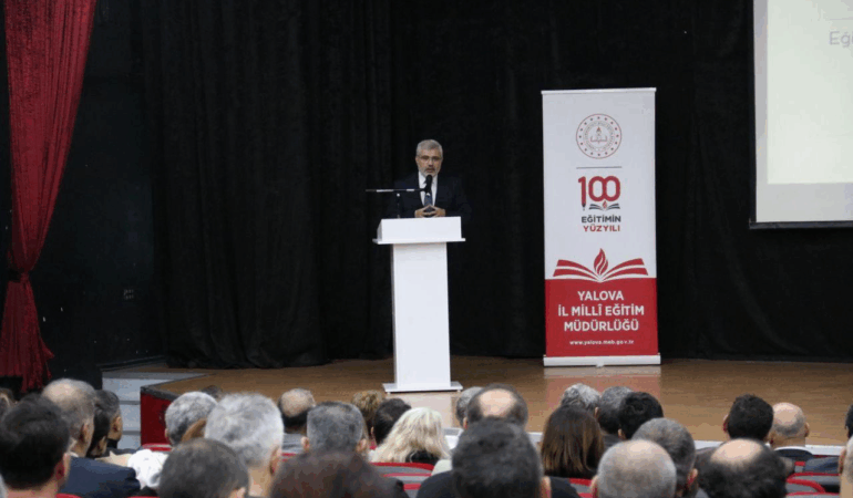 YALOVA YÖNETİCİ AKADEMİSİ BAŞLADI