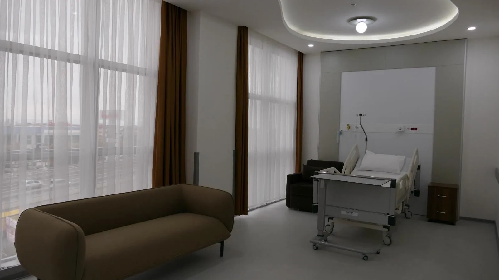 Aktif International Hospital Çiftlikköy Hizmete Girdi: “Hastalıkta ve Sağlıkta Yanınızdayız”