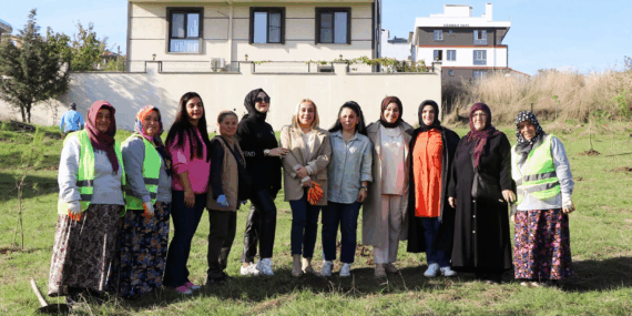 ÇİFTLİKKÖYLÜ KADINLARDAN MAHALLELERİNE ÖRNEK DUYARLILIK