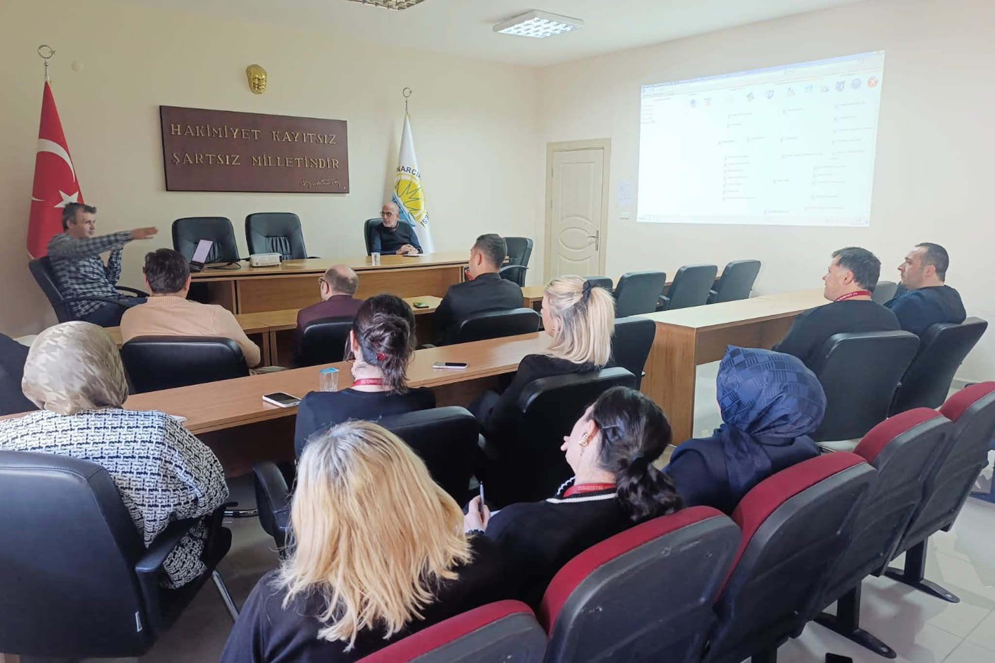 ÇINARCIK BELEDİYESİ PERSONELİNE MAKS EĞİTİMİ VERİLDİ