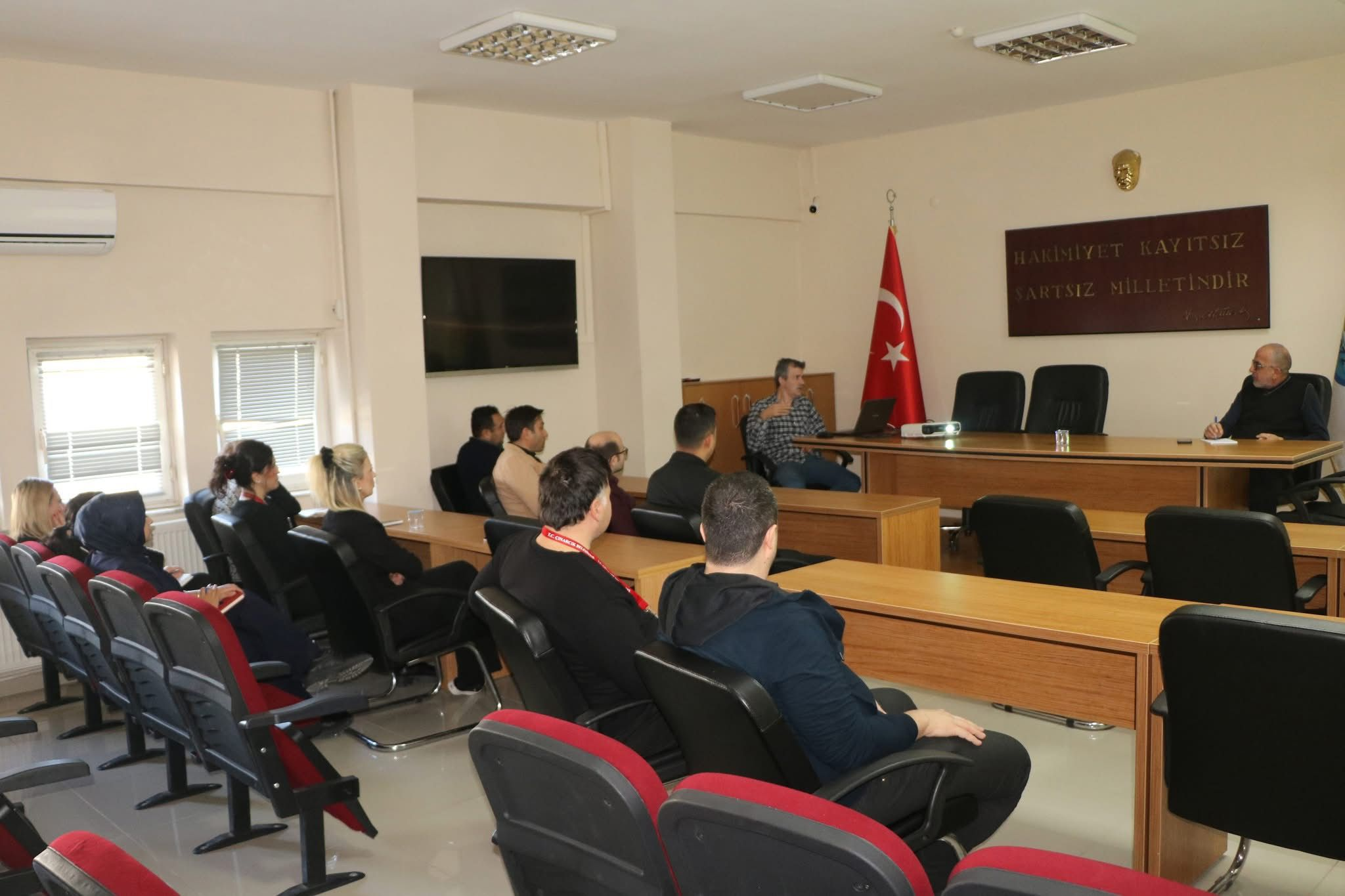 ÇINARCIK BELEDİYESİ PERSONELİNE MAKS EĞİTİMİ VERİLDİ