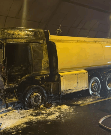 O-5 Orhangazi Tüneli’nde Su Tankeri Alev Aldı: Ölen veya Yaralanan Yok