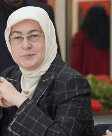 YALOVA’DA 24 KASIM ÖĞRETMENLER GÜNÜ ZİYARETLERİ: AK PARTİ HEYETİNDEN ANLAMLI BULUŞMALAR