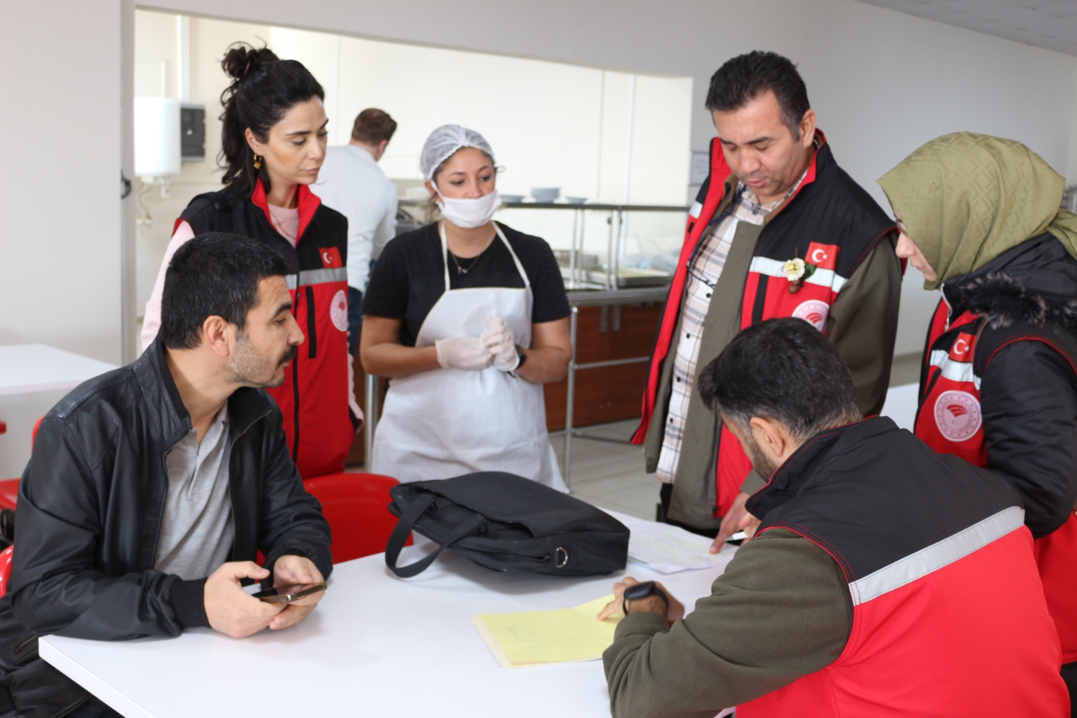 YALOVA’DA GIDA DENETİMLERİNE ARMUTLU ÇIKARMASI İl genelinde işletmeler mercek altında