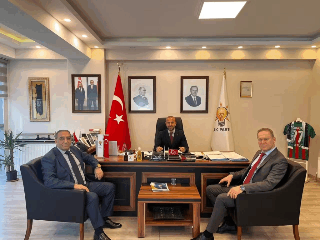 Atakent Hastanesi Yönetiminden AK Parti İl Başkanı Umut Güçlü’ye Ziyaret