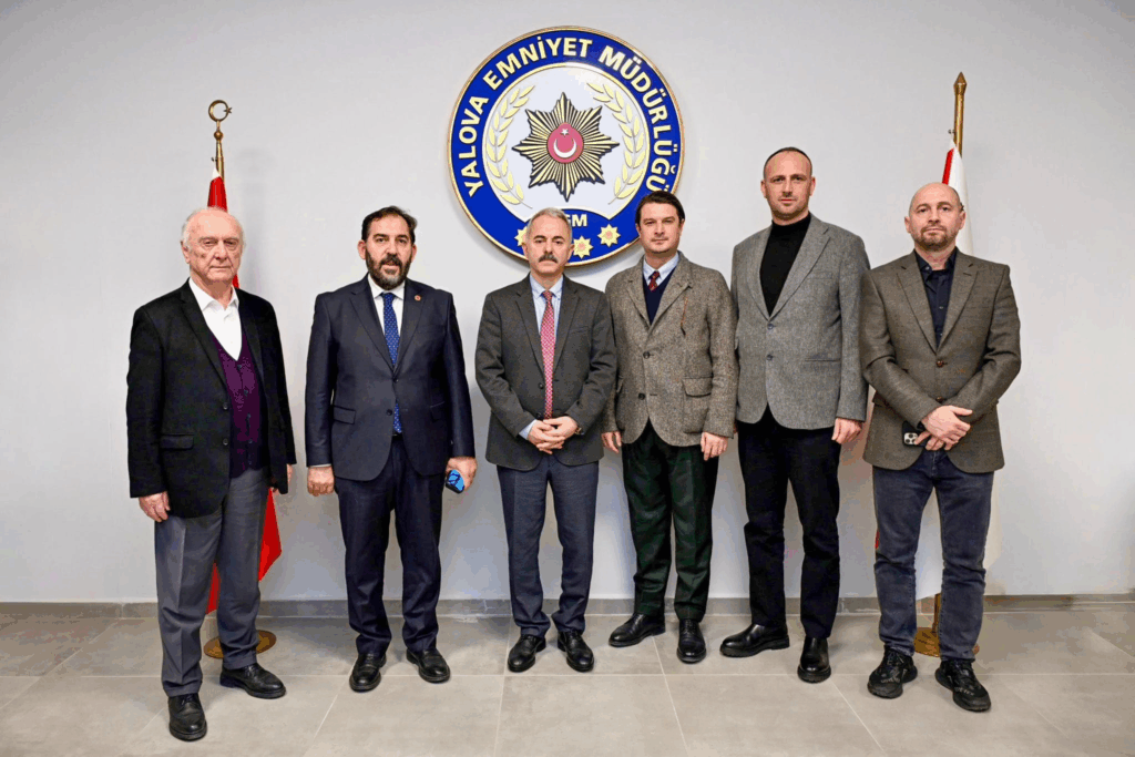 Yalovam Derneği’nden İl Emniyet Müdürlüğüne Nezaket Ziyareti ÖZET / SPOT: