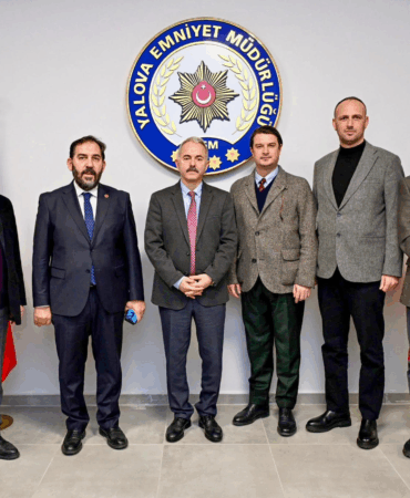 Yalovam Derneği’nden İl Emniyet Müdürlüğüne Nezaket Ziyareti ÖZET / SPOT: