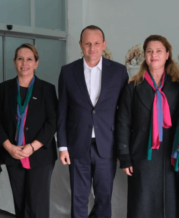 ÇİFTLİKKÖY’DE KANSER FARKINDALIĞI SEMİNERİ YAPILDI