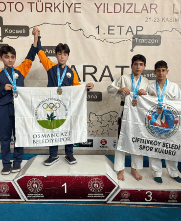 ÇİFTLİKKÖY KARATECİLERİ YILDIZLAR LİGİ’NDE ESTİ