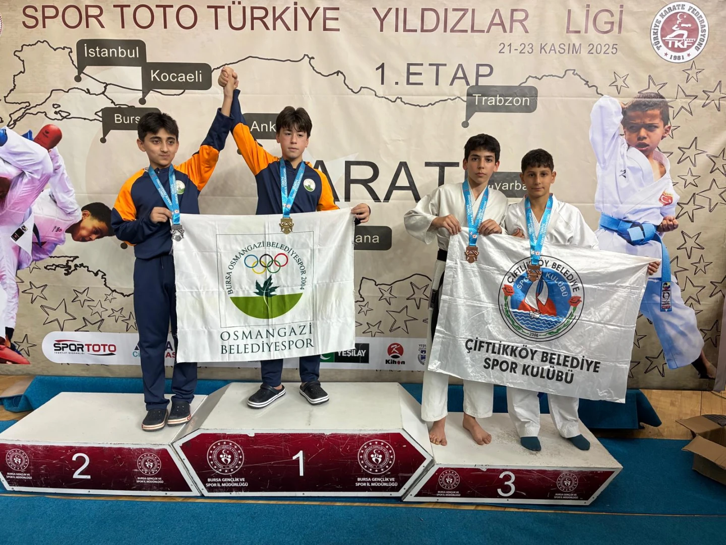 ÇİFTLİKKÖY KARATECİLERİ YILDIZLAR LİGİ’NDE ESTİ