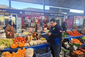 ÇİFTLİKKÖY’DE ZABITA, PAZARYERİ DENETİMLERİNİ SÜRDÜRÜYOR