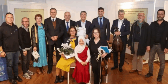 YALOVA’DA “ŞİİR AKŞAMI” BÜYÜLEDİ Başkan Yardımcısı Mesut Tutuğ Etkinliğe Katıldı