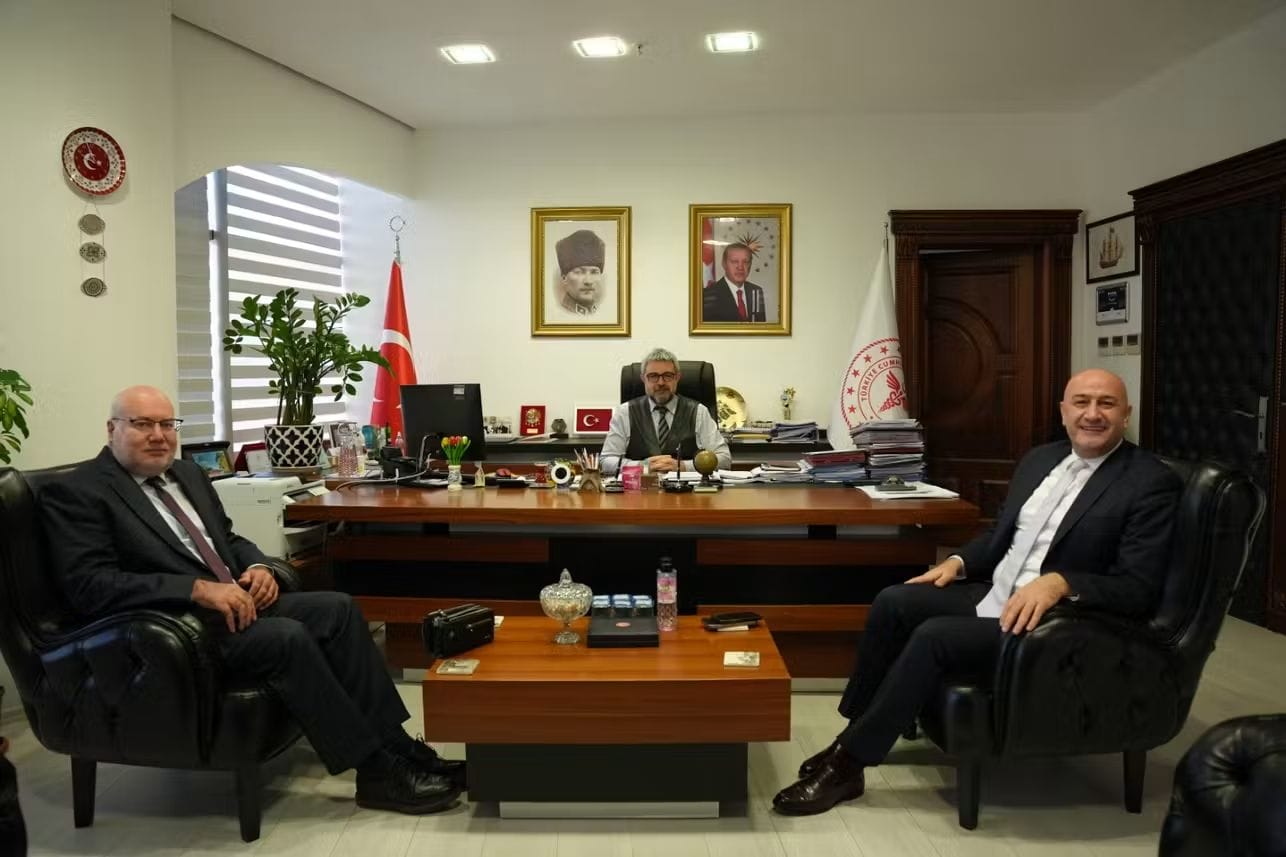 Marmaragaz Yöneticilerinden İl Sağlık Müdürü Kaşıkcı’ya Nezaket Ziyareti