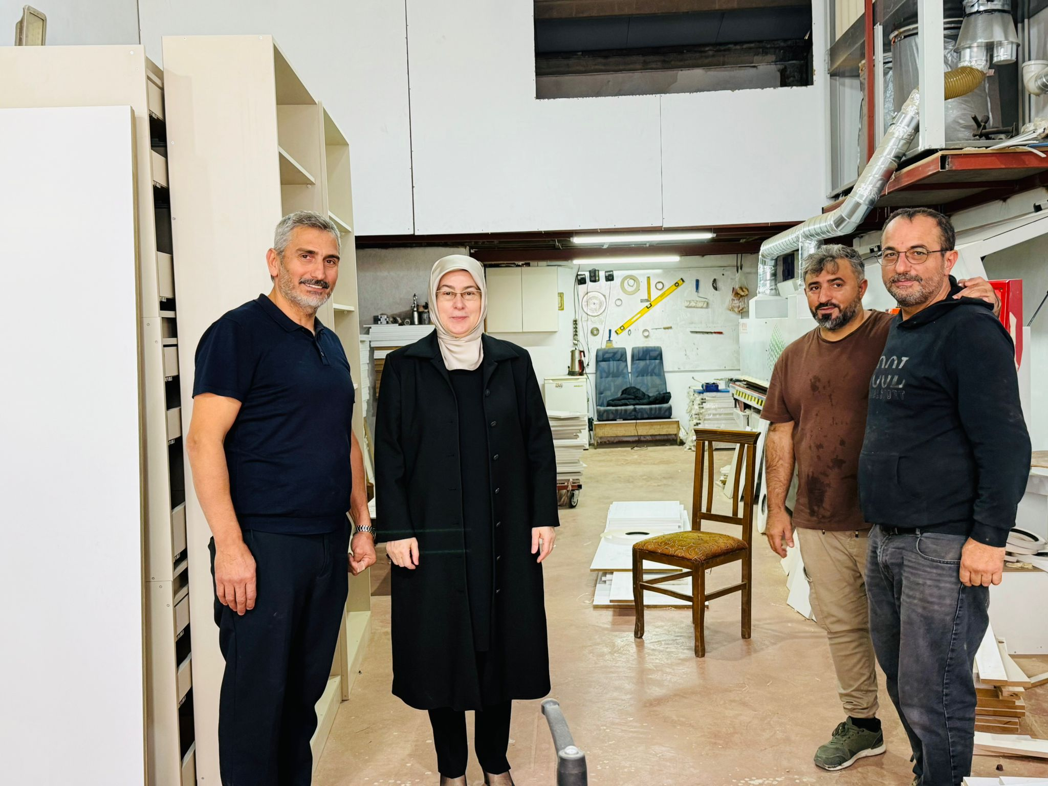 Yalova Milletvekili Meliha Akyol’dan Sanayi Esnafına Ziyaret: “Üretenin Her Zaman Yanındayız”