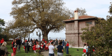 CUMHURİYET BAYRAMI’NDA YÜRÜYEN KÖŞK’E YOĞUN İLGİ